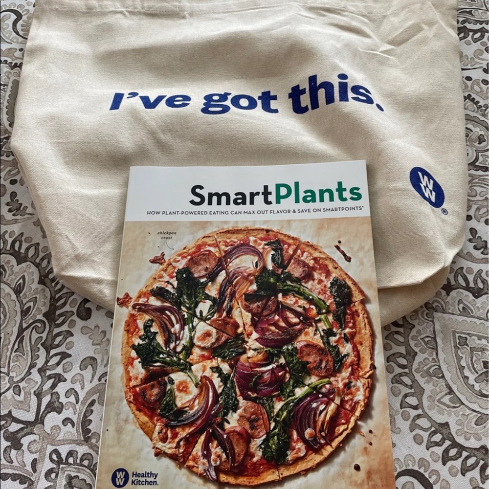 Weight Watcher cookbook and shopping bag